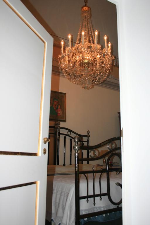 Palazzo Franza Musaro 乌真托 客房 照片
