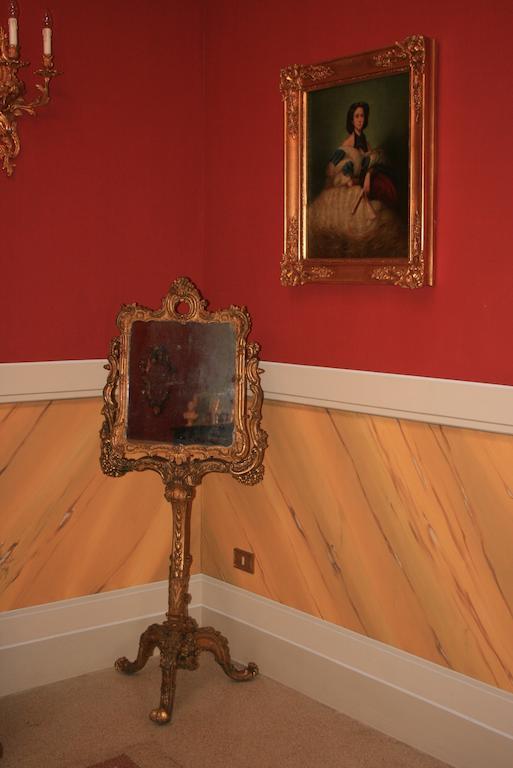 Palazzo Franza Musaro 乌真托 外观 照片